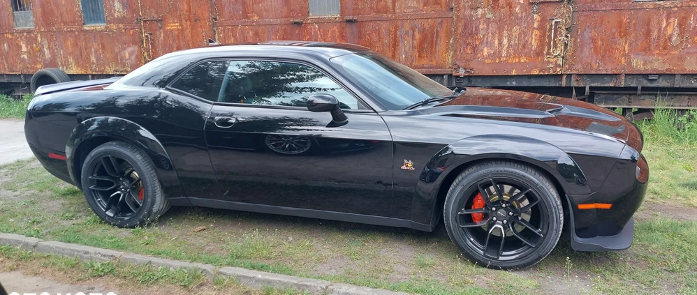 Dodge Challenger cena 150000 przebieg: 77000, rok produkcji 2015 z Toruń małe 277